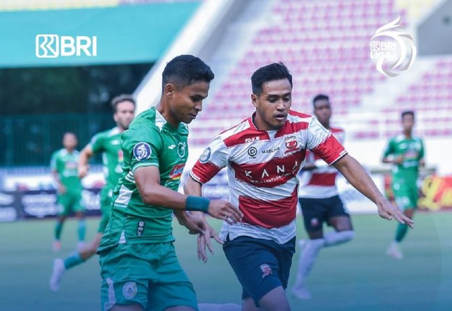 Bentrok PSS Vs Madura United di Liga 1 Kamis 8 Desember 2022. (Foto: BRI Liga 1)