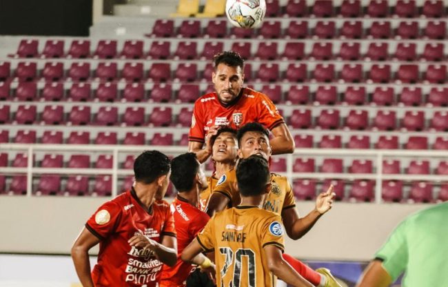 Duel Bali United Vs Bhayangkara FC di Liga 1 Kamis 8 Desember 2022. (Foto: Bali United)