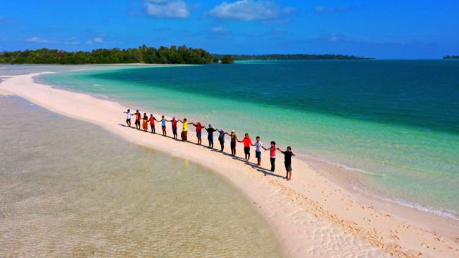 Wisata Pulau Widi (Dok Pemkab Halmahera Selatan)