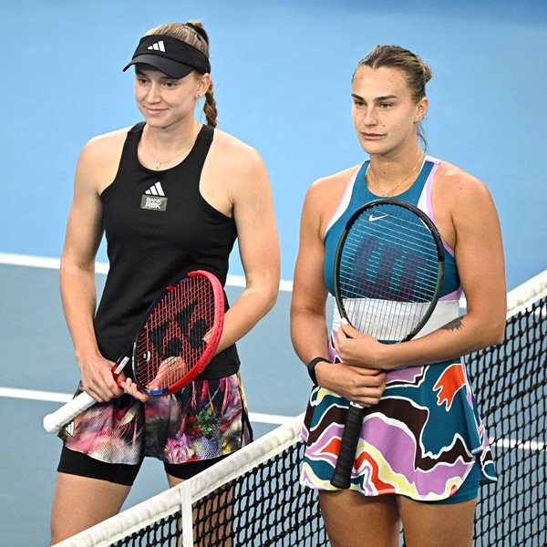 Elena Rybakina dan Aryna Sabalenka di final Australian Open 2023. (Foto: WTA)