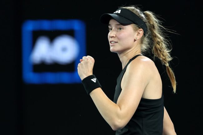 Elena Rybakina di perempat final Australian Open 2023. (Foto: WTA)