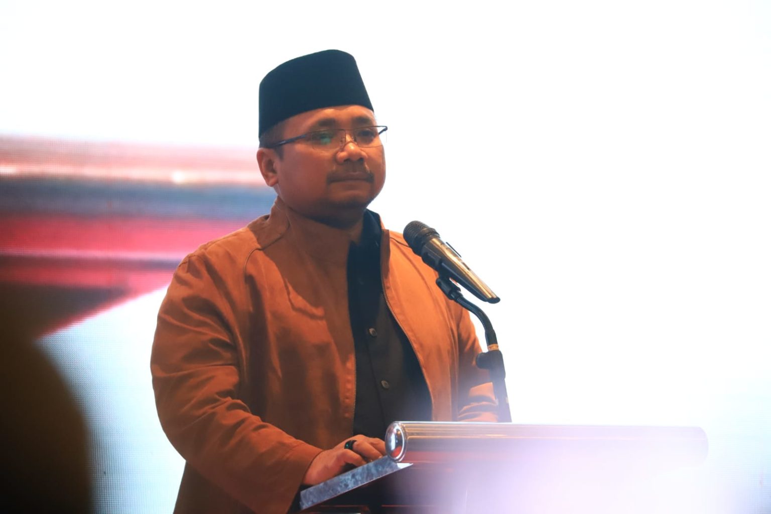 Menteri Agama Yaqut Cholil Qoumas mengutuk aksi pembakaran dan penyobekan Mushaf Alquran di Swedia dan Belanda.