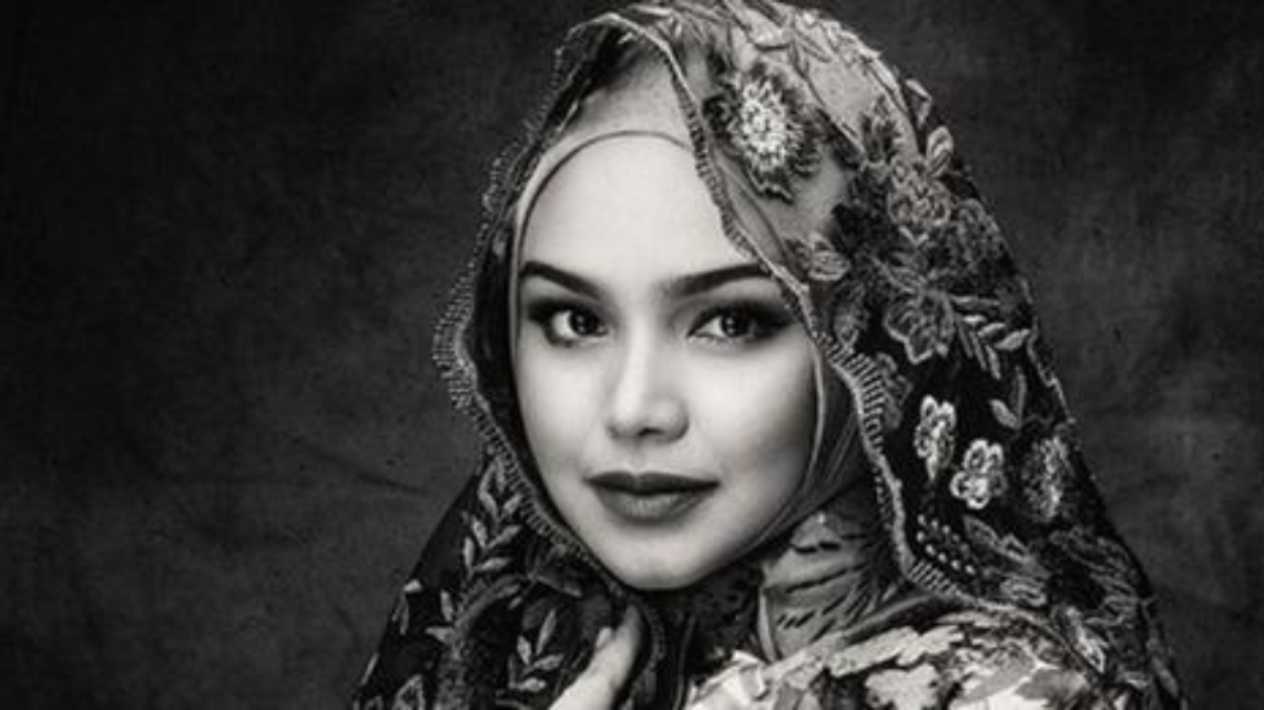 Lirik Dan Chord Betapa Ku Cinta Padamu Siti Nurhaliza | Konteks