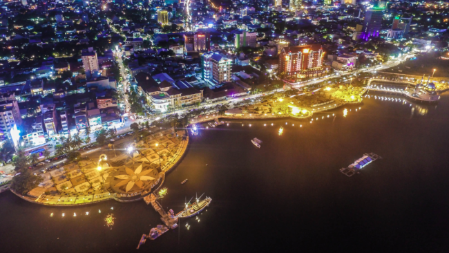 Anjungan Pantai Losari Makassar (Foto: canva)