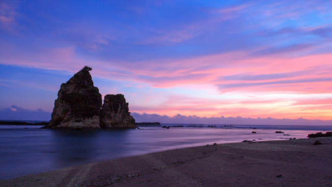 Pantai Ciantir Sawarna Banten (Foto: canva)