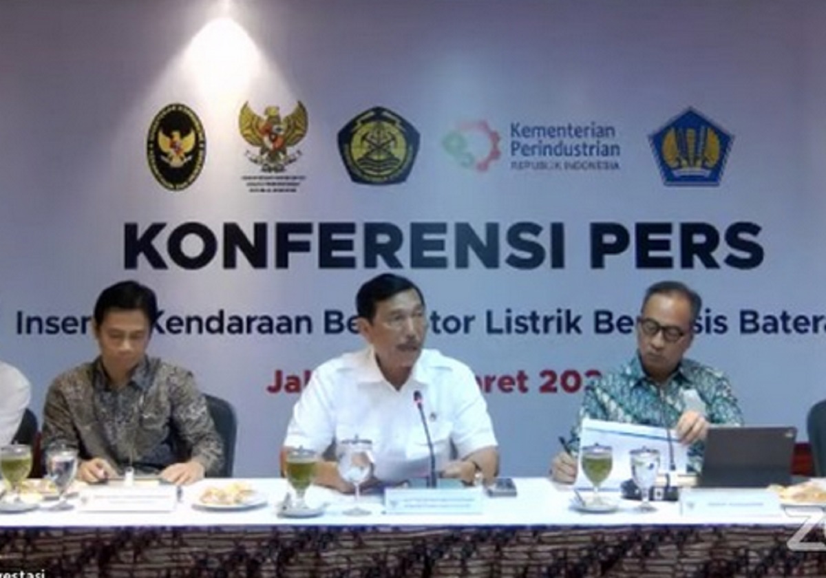 Insentif Kendaraan Listrik Diumumkan, Luhut: Mulai 20 Maret 2023