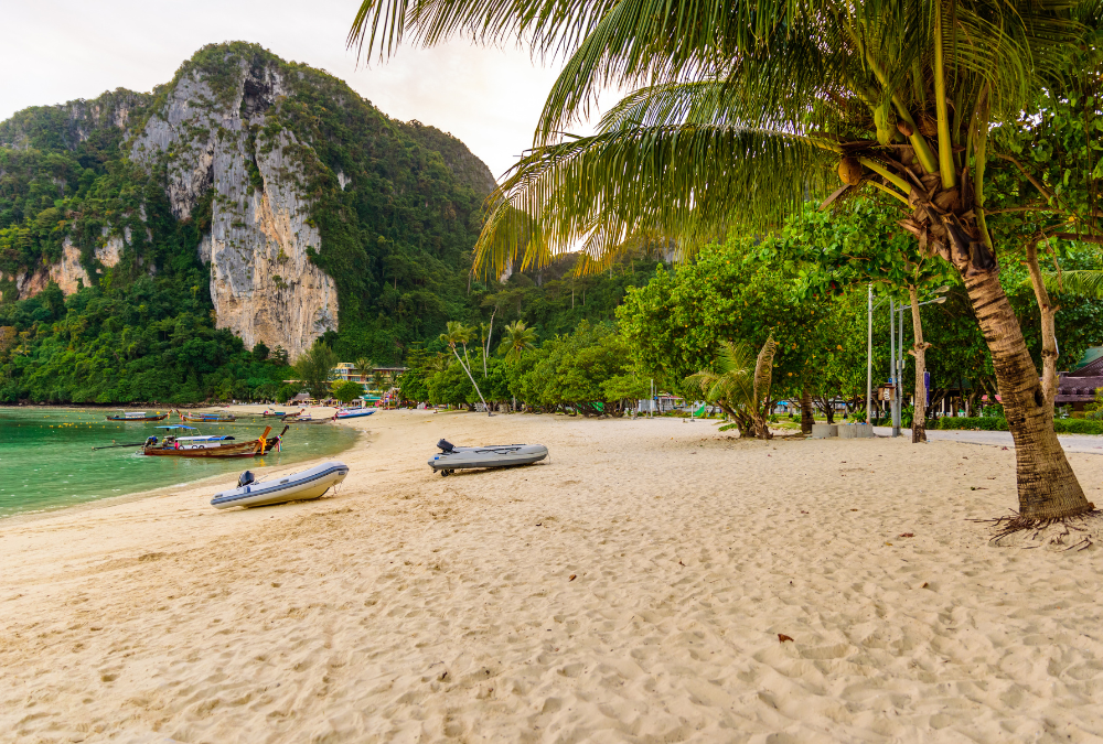 Pantai Ton Sai Bay 