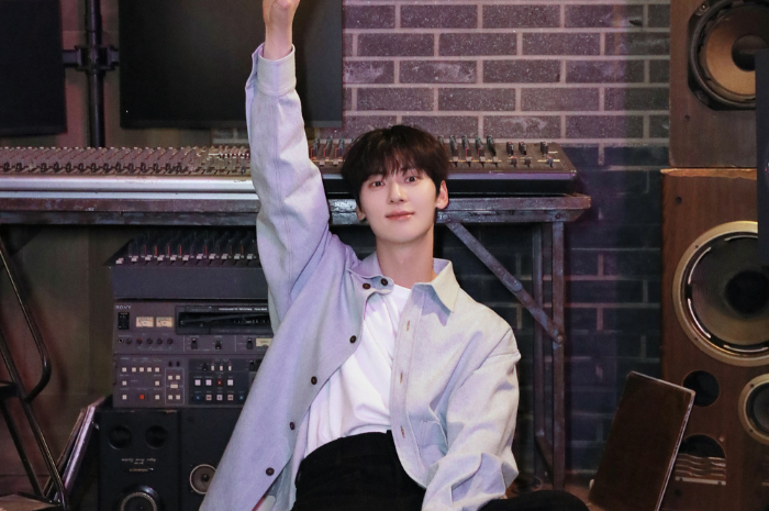 Profil Hwang Minhyun