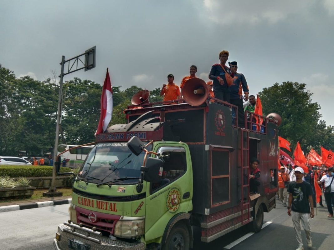 50 Buruh Long March dan Kumpul di GBK