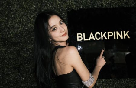 Jisoo BLACKPINK Beli Tiket Konser BORN PINK, Interaksi Sang Idola dengan BLINK Menarik Perhatian!