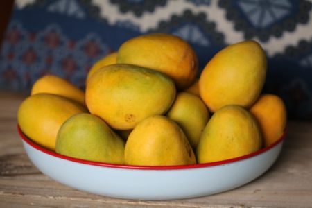 Tips menyimpan buah mangga