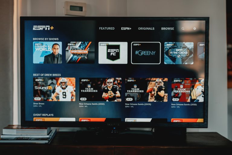 Perbedaan Smart TV Dan Android TV Yang Perlu Kamu Tahu | Konteks