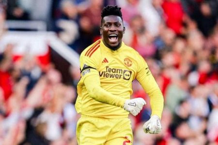 Andre Onana kembali lakukan blunder saat Manchester United lawan Galatasaray