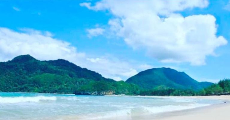 4 Rekomendasi Wisata Pantai Yang Indah Di Aceh 2591