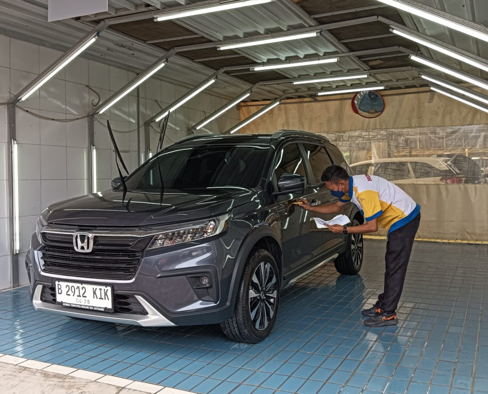 Honda tambah fasilitas perbaikan bodi dan cat di Jakarta Timur