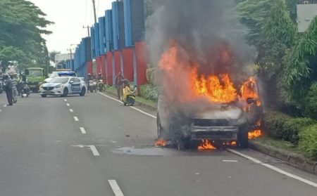 Kecelakaan beruntun di Rawa Buntu