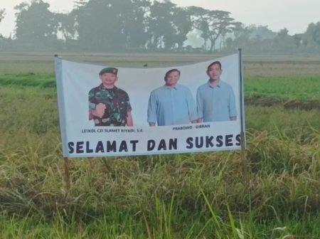 Baliho Dandim Sukoharjo dan Prabowo Gibran, TNI AD buru pelaku pemasang (Dok Istimewa)