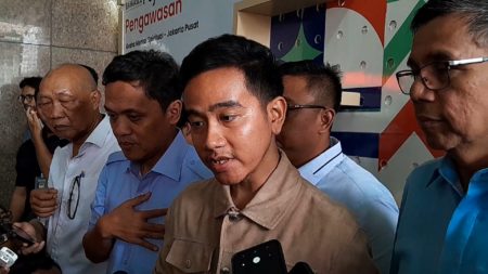 Libatkan Perangkat Desa, Bawaslu Sebut Gibran Langgar Aturan