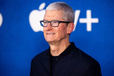 Penghasilan CEO Apple, Tim Cook, Mencapai 983 Miliar Rupiah pada 2023: Begini Rinciannya!