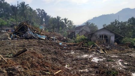 Tanah longsor di Kampung Gintung, Desa Cibenda, Kecamatan Cipongkor, Kabupaten Bandung Barat (Dok BPBD Kabupatan Bandung Barat)