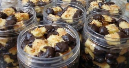 6 Tips Menyimpan Kue Lebaran Agar Tahan Lama