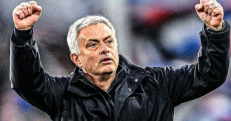 Rekor Jose Mourinho Terjaga karena Arsenal Gagal Juara