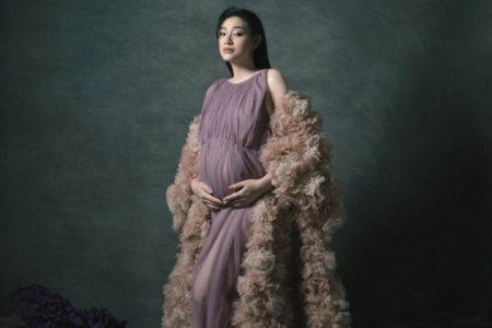 5 inspirasi gaya busana untuk foto maternity ala selebriti