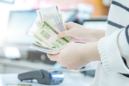 4 cara mengatasi salah transfer uang ke rekening yang tidak dikenal
