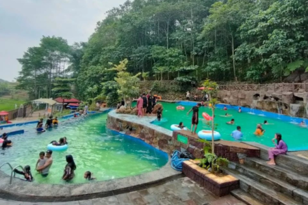 Cileunca waterpark, destinasi wisata air terbaru hanya 2 jam dari jakarta dengan tiket masuk hanya 25 ribu!