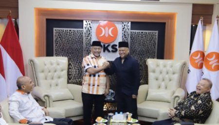 PKS dan Nasdem perkenalkan Ilham Habibie sebagai bakal calon Gubernur di Pilkada Jawa Barat 2024 (Dok Istimewa)