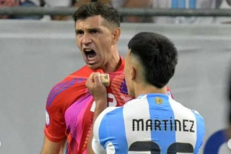 Timnas Argentina lolos ke semifinal Copa America 2024 setelah menang melawan Ekuador melalui adu penalti