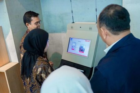 Teknologi Biometrik pengenalan wajah